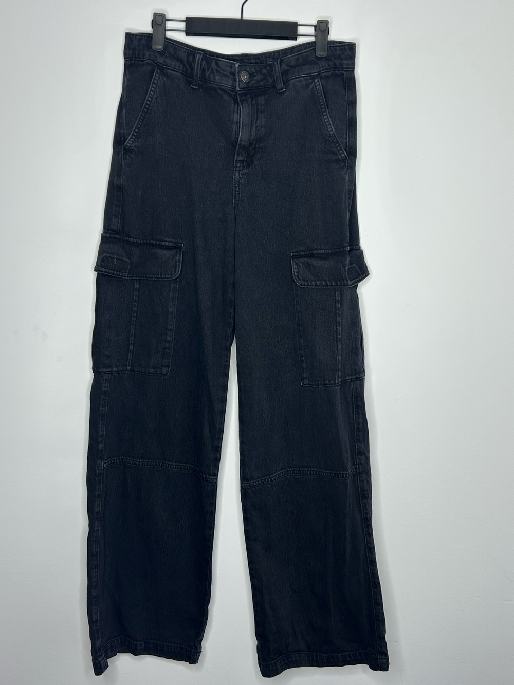 American Eagle High Rise Baggy Wide Leg Cargo Jeans Black Size 4 Long